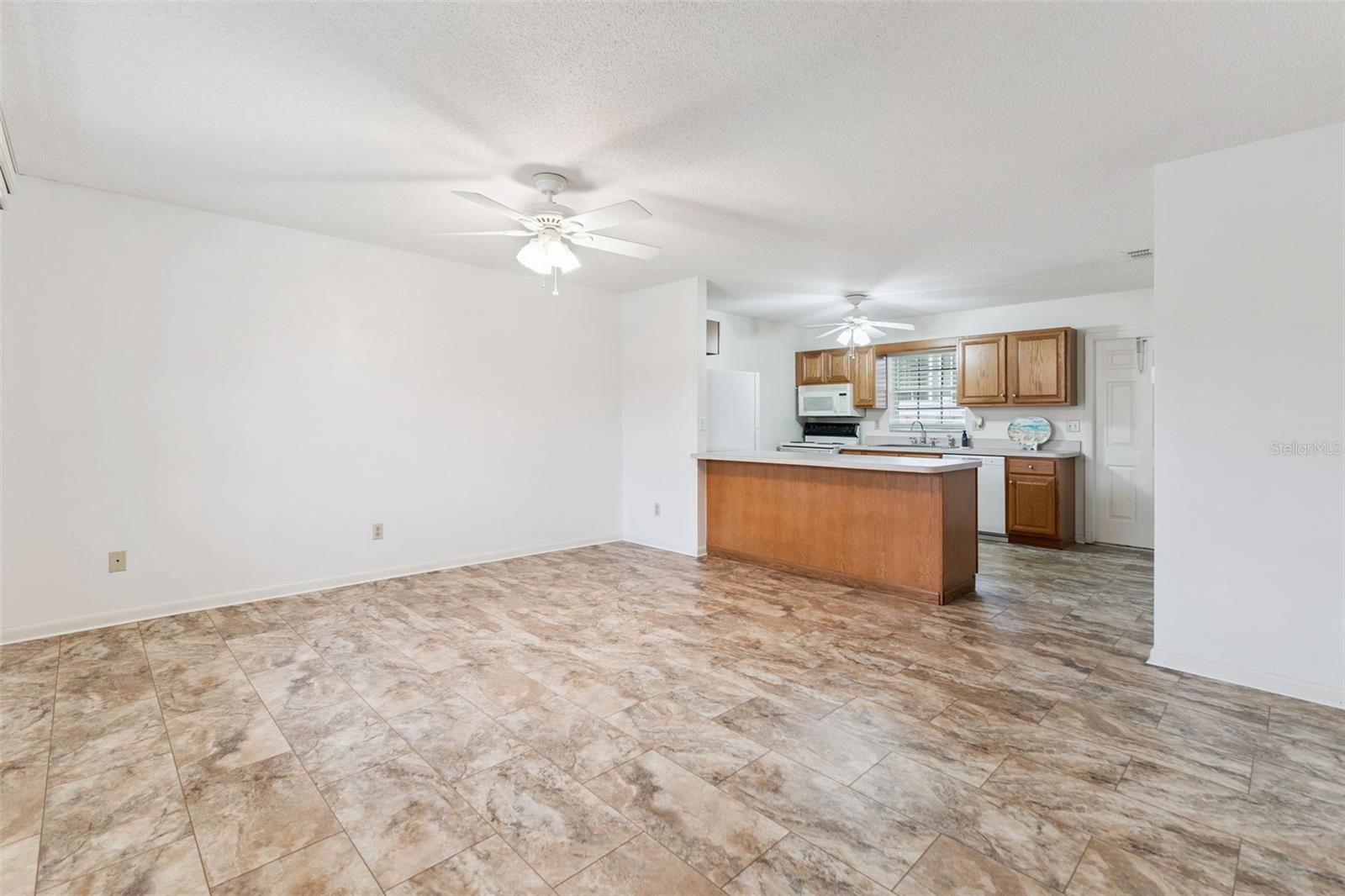 1433 Thousand Roses, Lake Wales, FL 33853