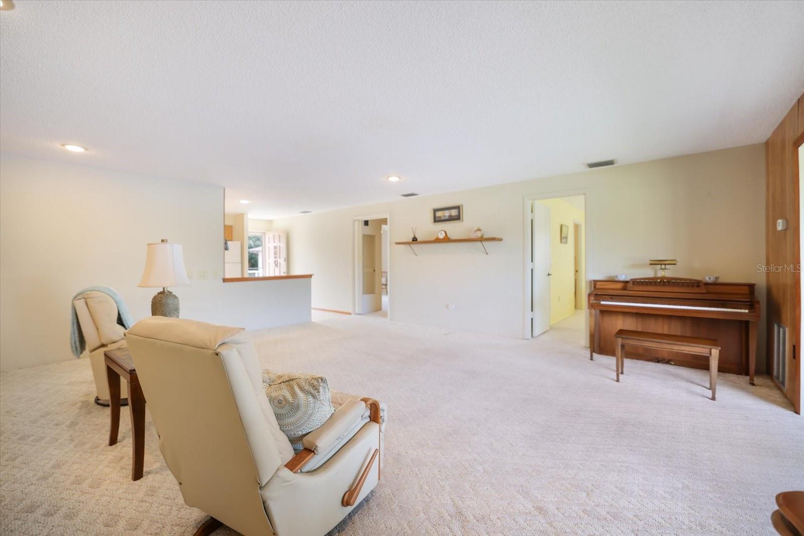 4438 Narraganset Unit 98a, Sarasota, FL 34233