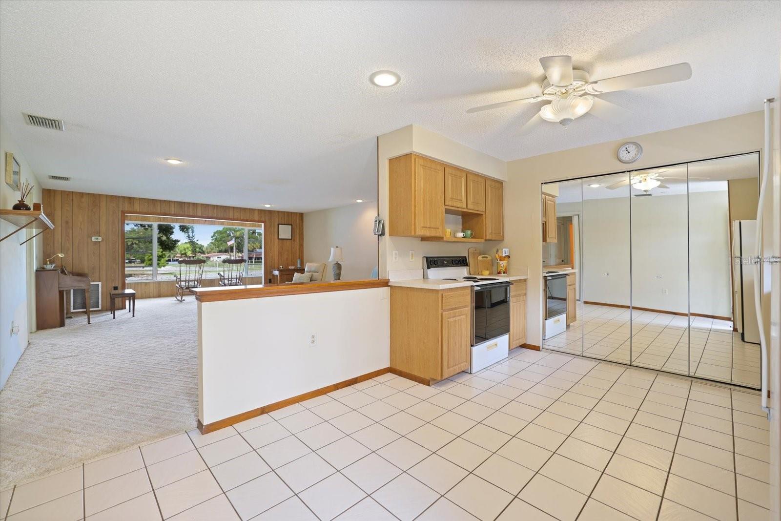 4438 Narraganset Unit 98a, Sarasota, FL 34233