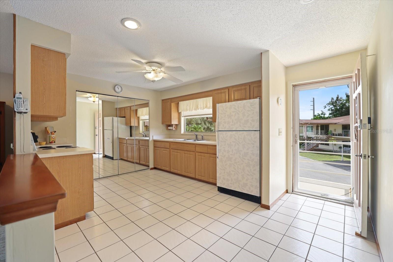 4438 Narraganset Unit 98a, Sarasota, FL 34233