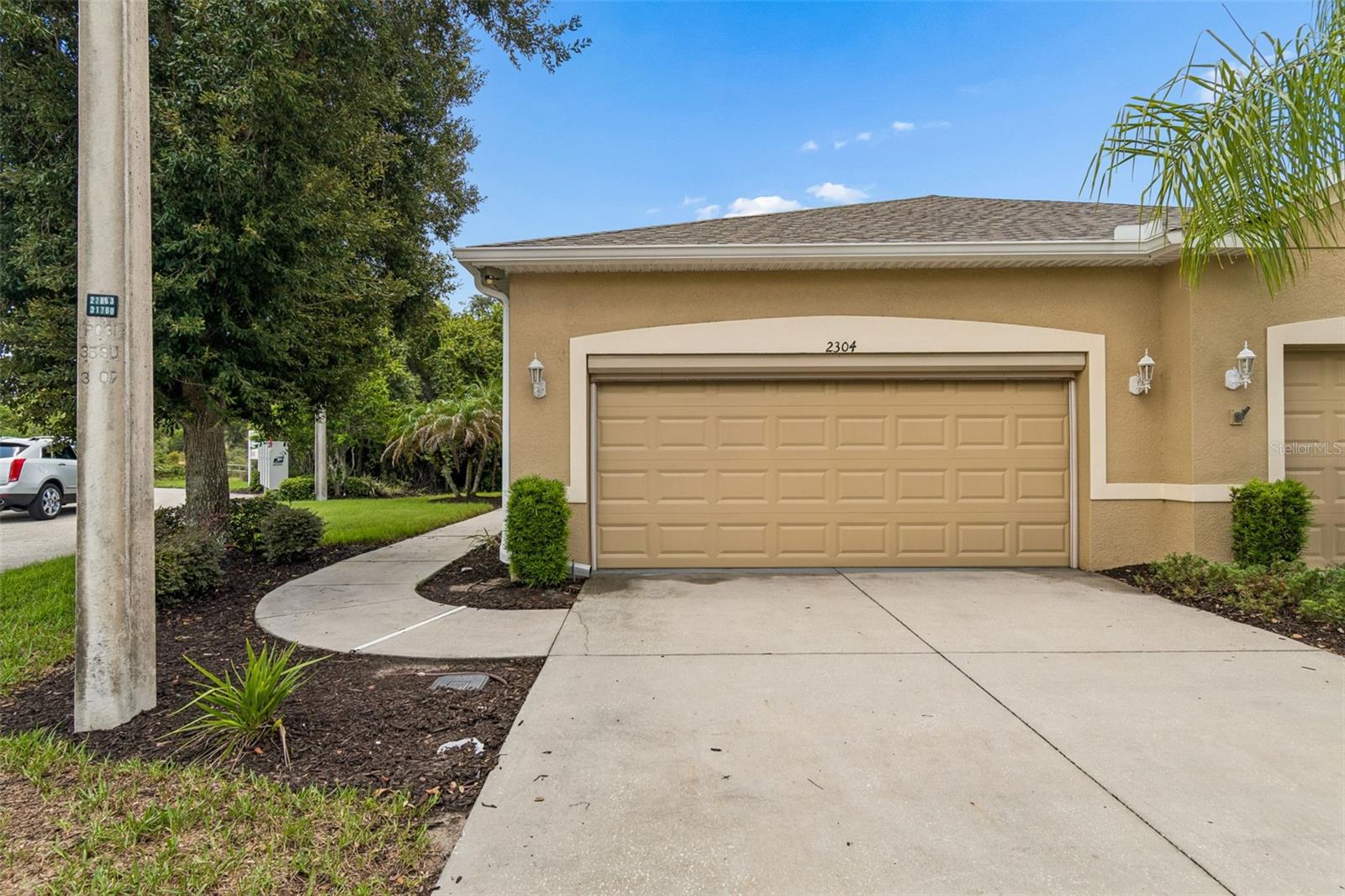 2304 Oakley Green Unit 61, Sun City Center, FL 33573