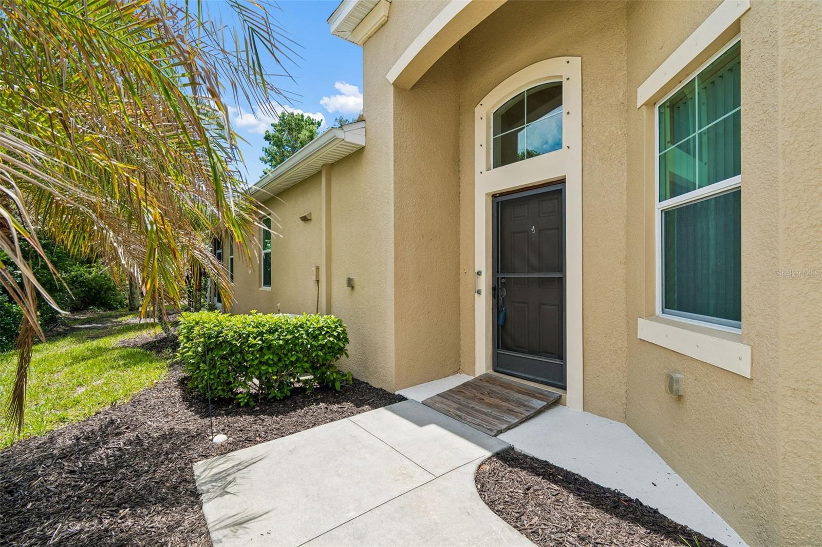 2304 Oakley Green Unit 61, Sun City Center, FL 33573