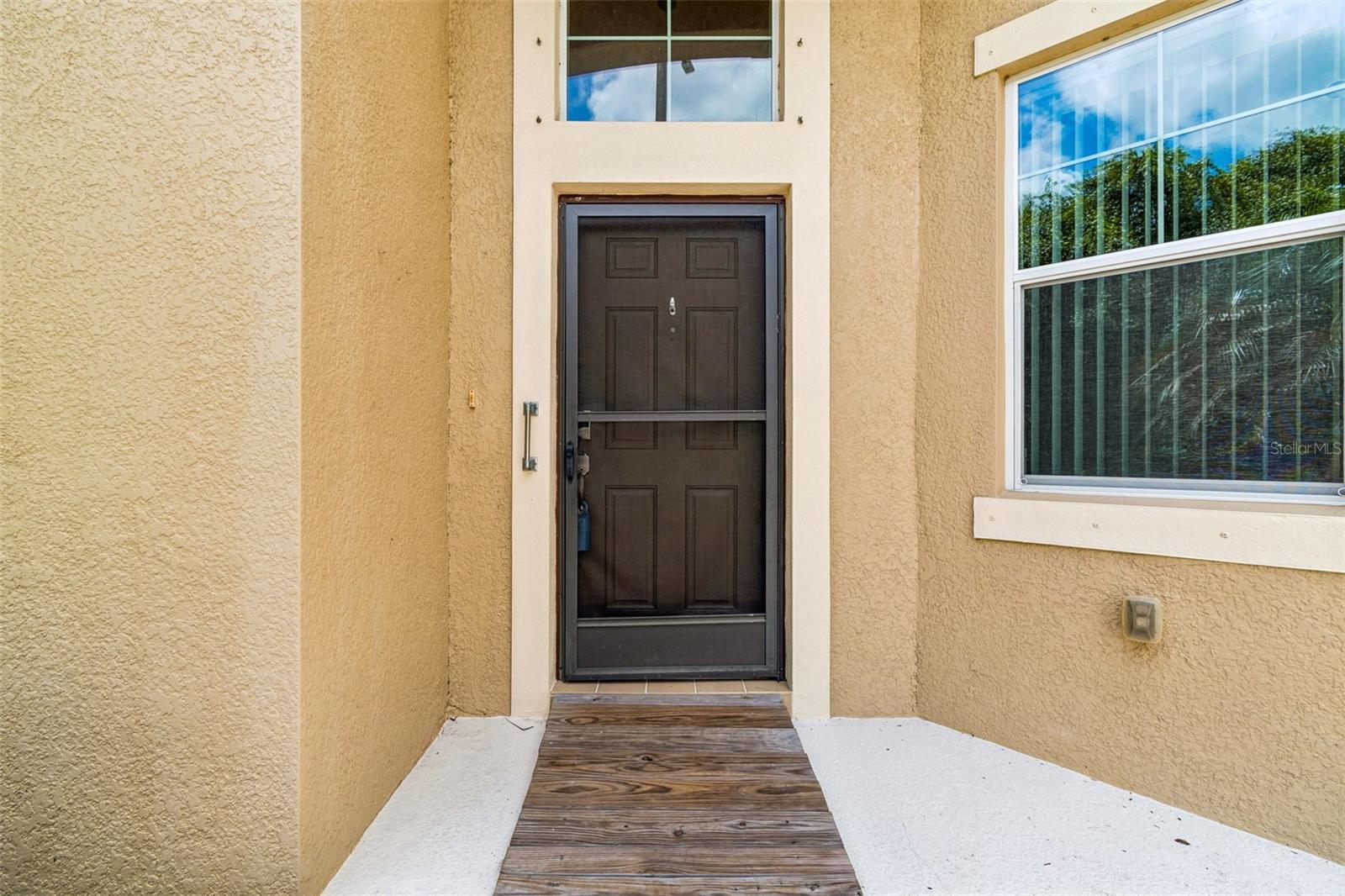 2304 Oakley Green Unit 61, Sun City Center, FL 33573