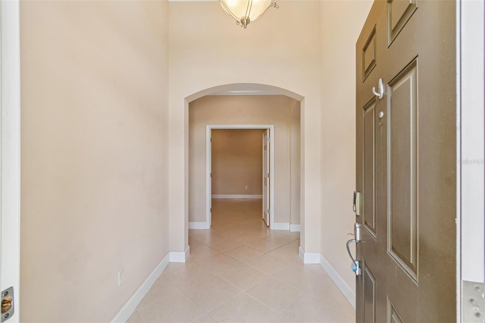 2304 Oakley Green Unit 61, Sun City Center, FL 33573