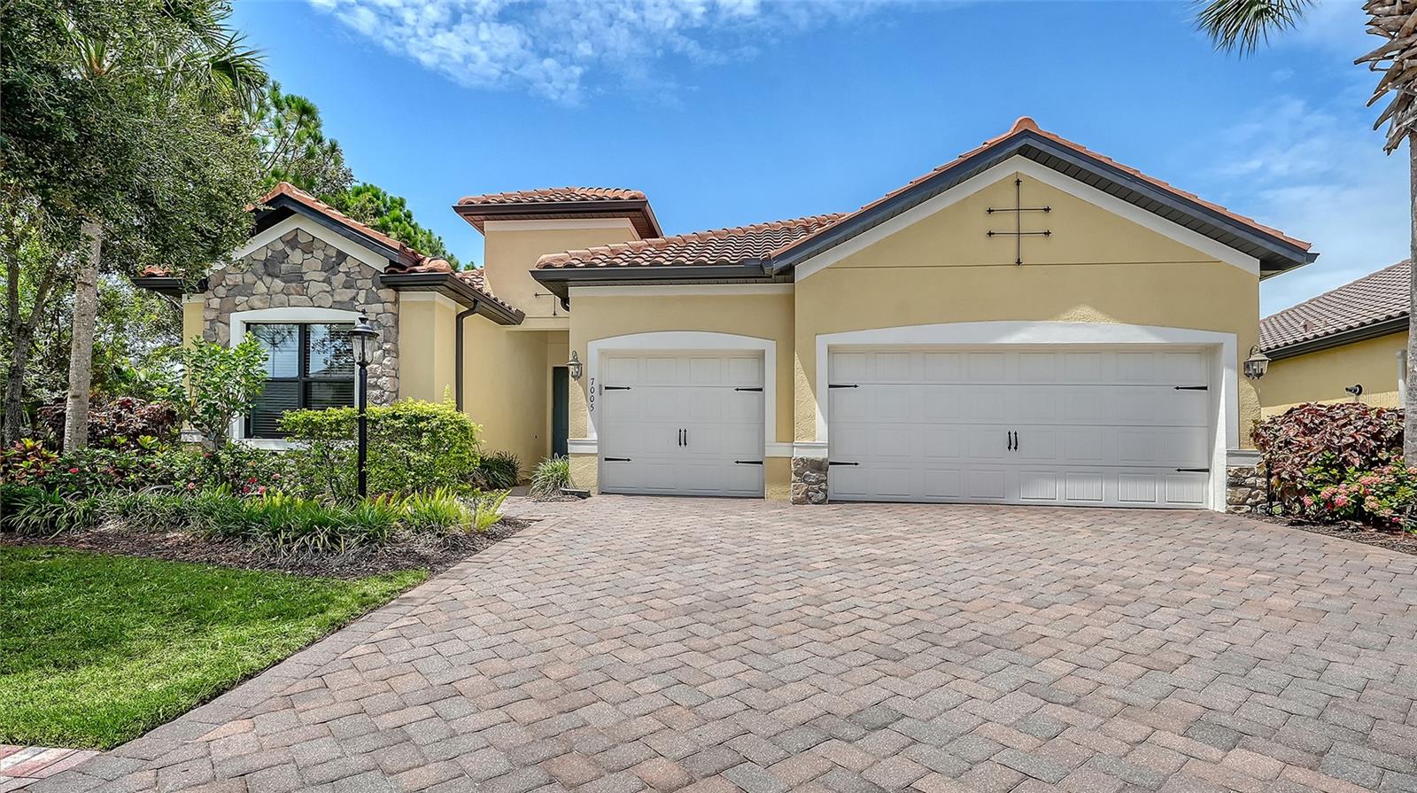 7005 Whittlebury, Lakewood Ranch, FL 34202