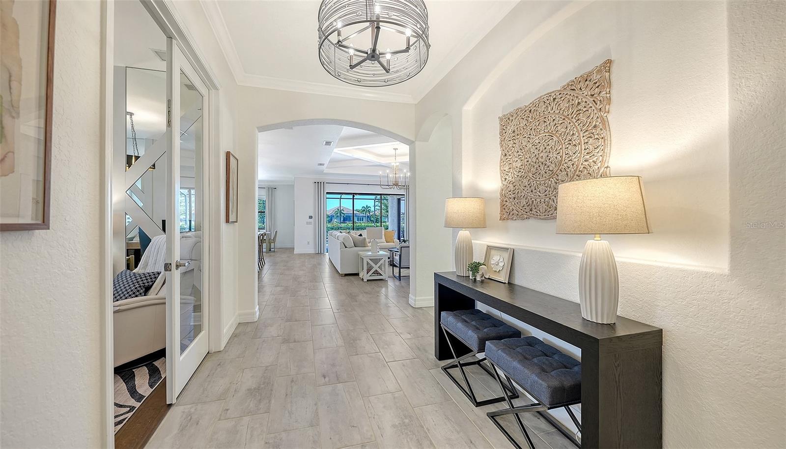7005 Whittlebury, Lakewood Ranch, FL 34202