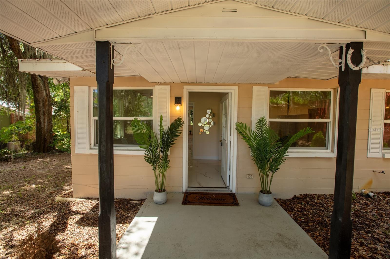 111 2nd, Melrose, FL 32666