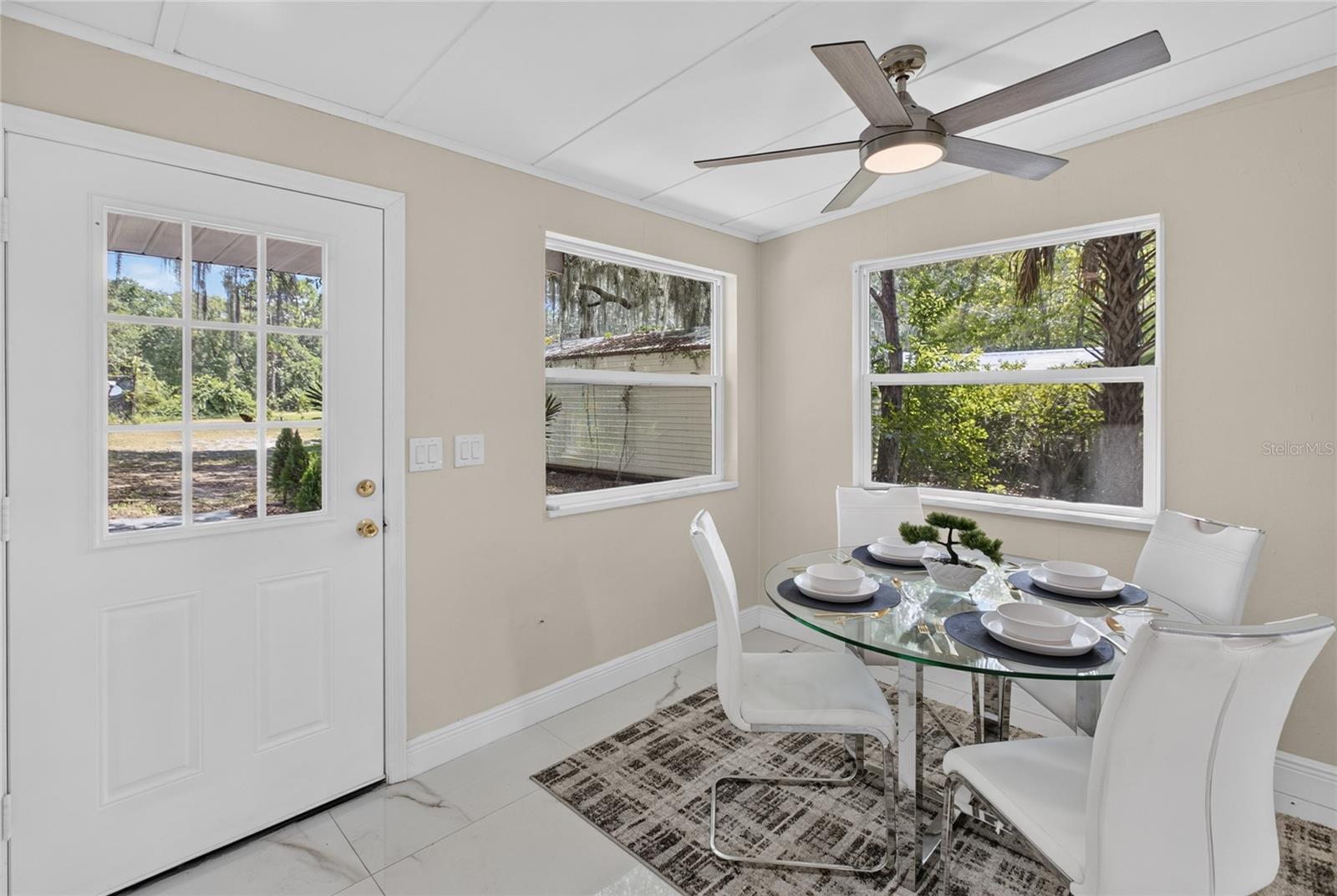 111 2nd, Melrose, FL 32666