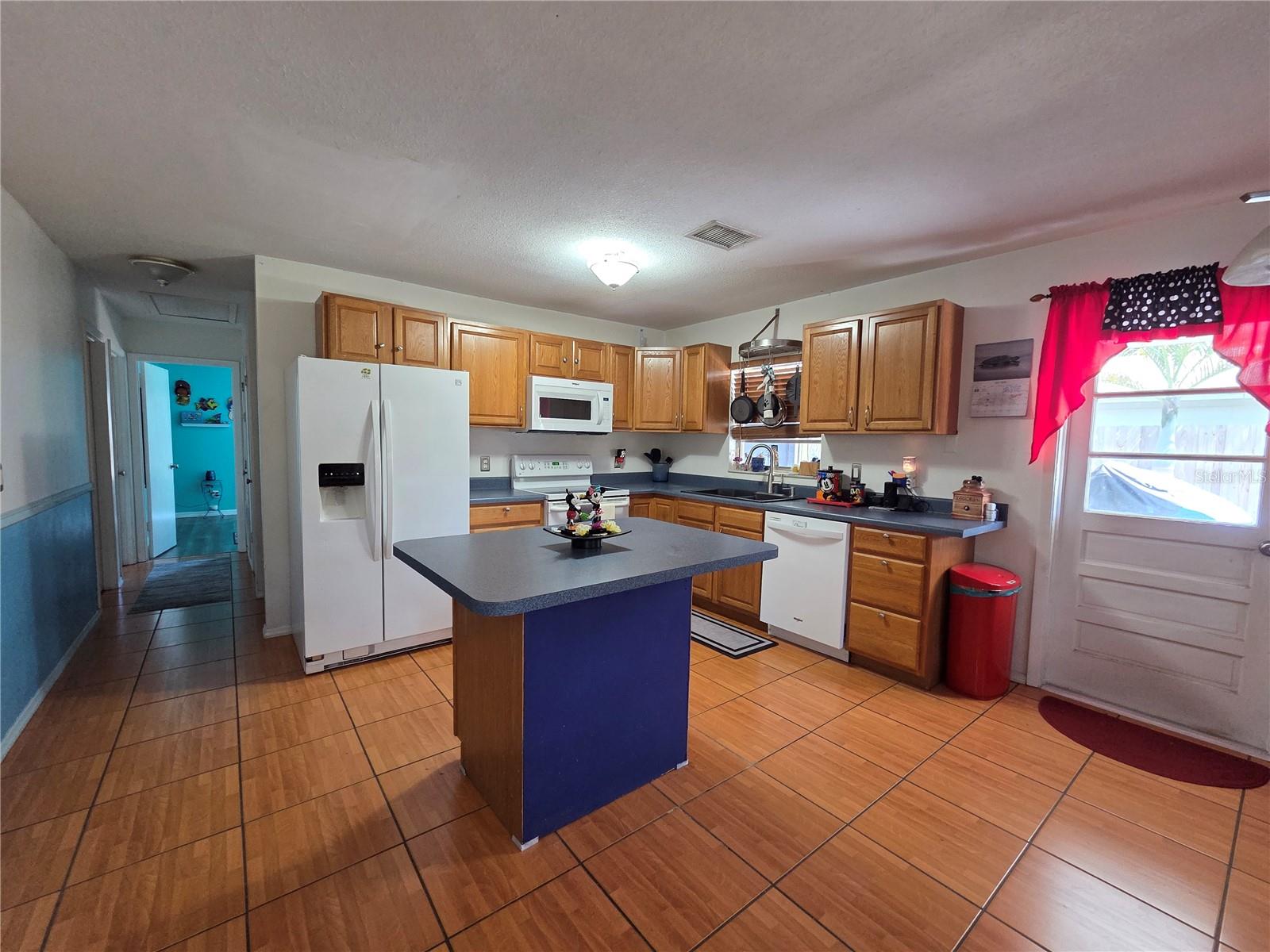 9272 51st, Pinellas Park, FL 33782