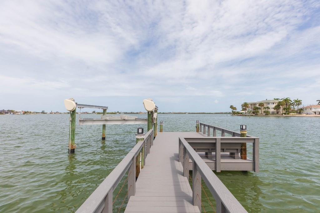 306 Buttonwood, Largo, FL 33770