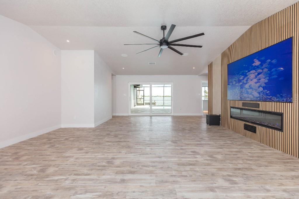 306 Buttonwood, Largo, FL 33770