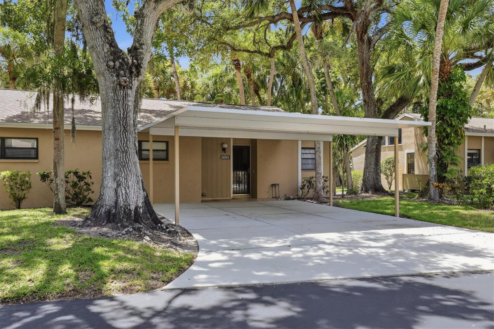 5063 Village Gardens Unit 9, Sarasota, FL 34234