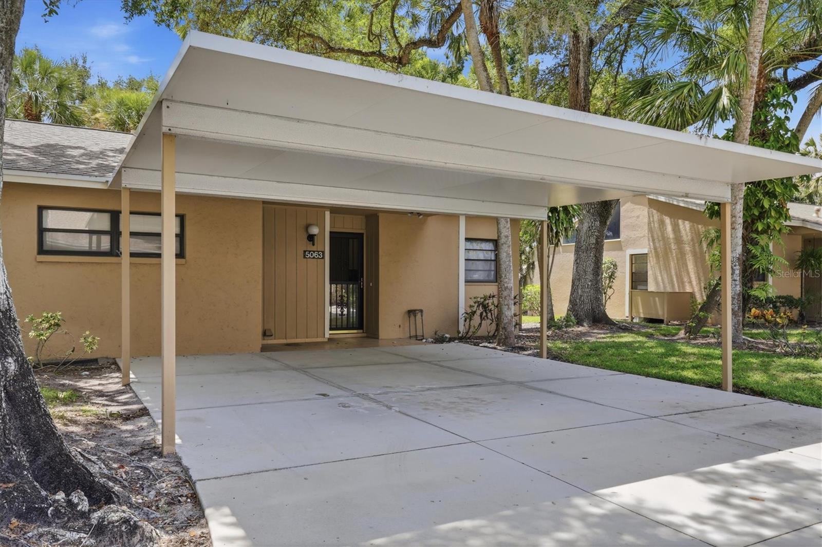 5063 Village Gardens Unit 9, Sarasota, FL 34234