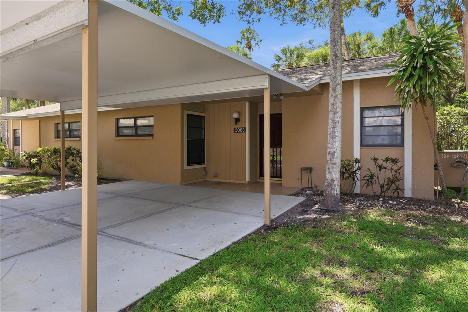 5063 Village Gardens Unit 9, Sarasota, FL 34234