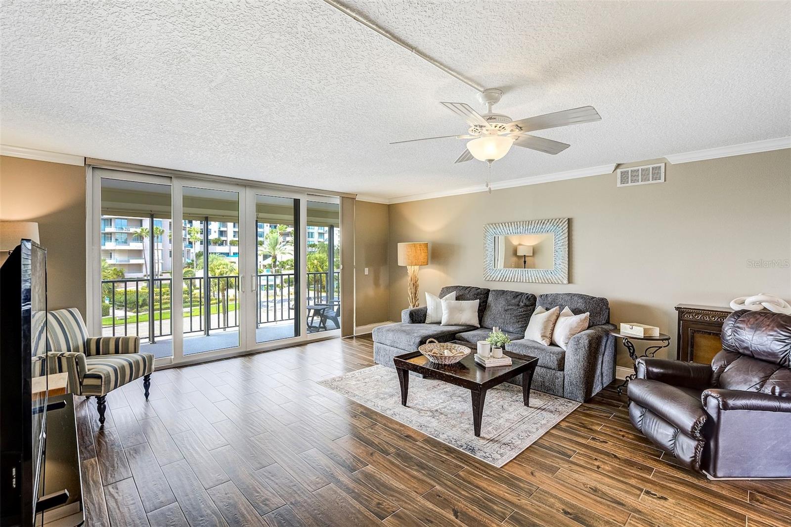 1581 Gulf Unit 203n, Clearwater Beach, FL 33767