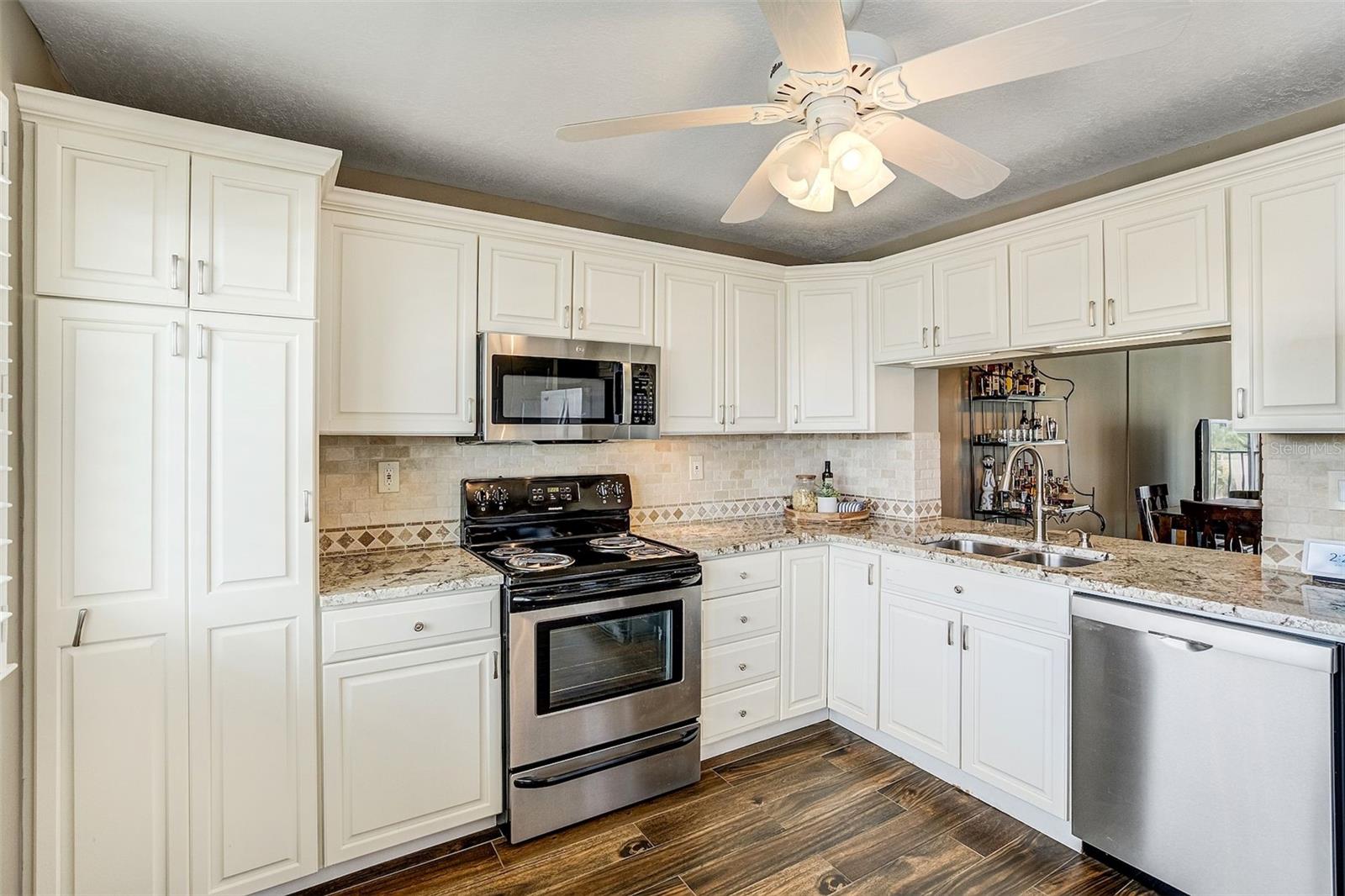 1581 Gulf Unit 203n, Clearwater Beach, FL 33767