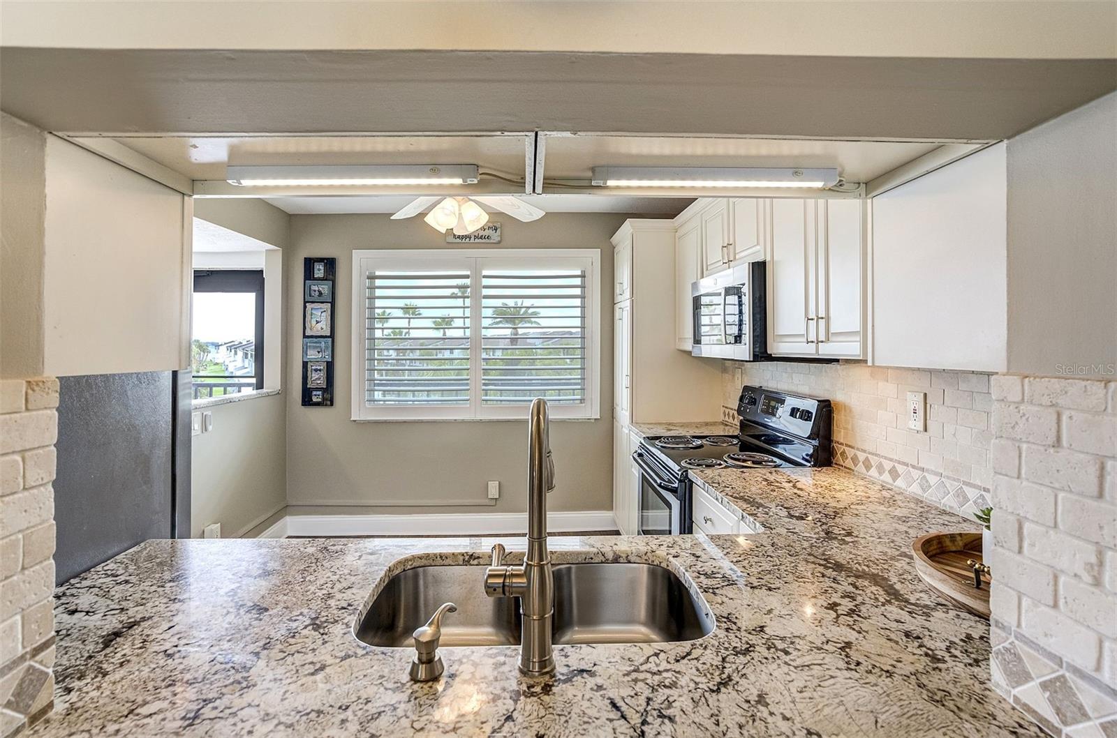 1581 Gulf Unit 203n, Clearwater Beach, FL 33767