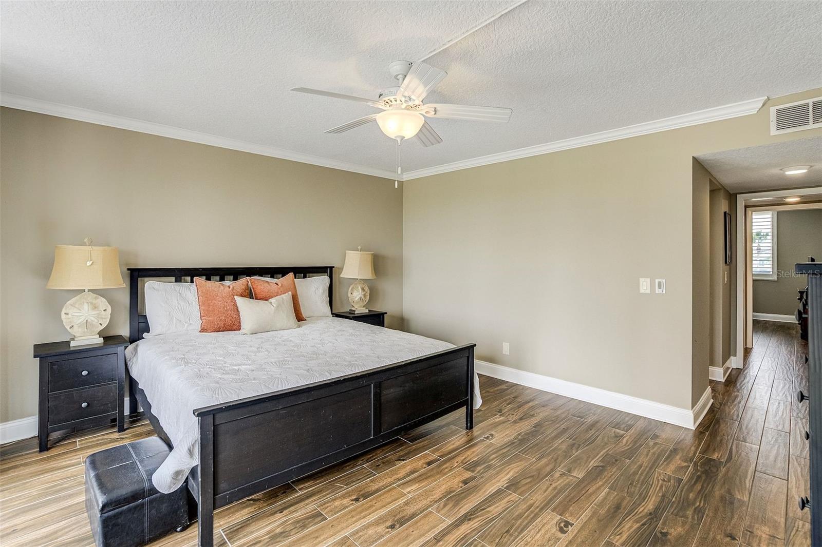 1581 Gulf Unit 203n, Clearwater Beach, FL 33767