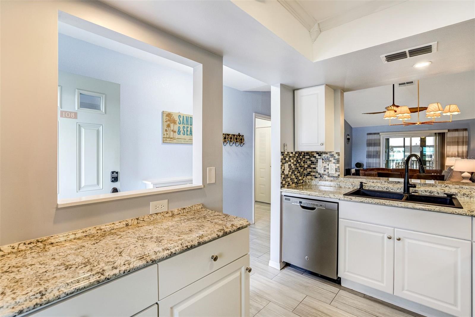 460 Paula Unit 108, Dunedin, FL 34698
