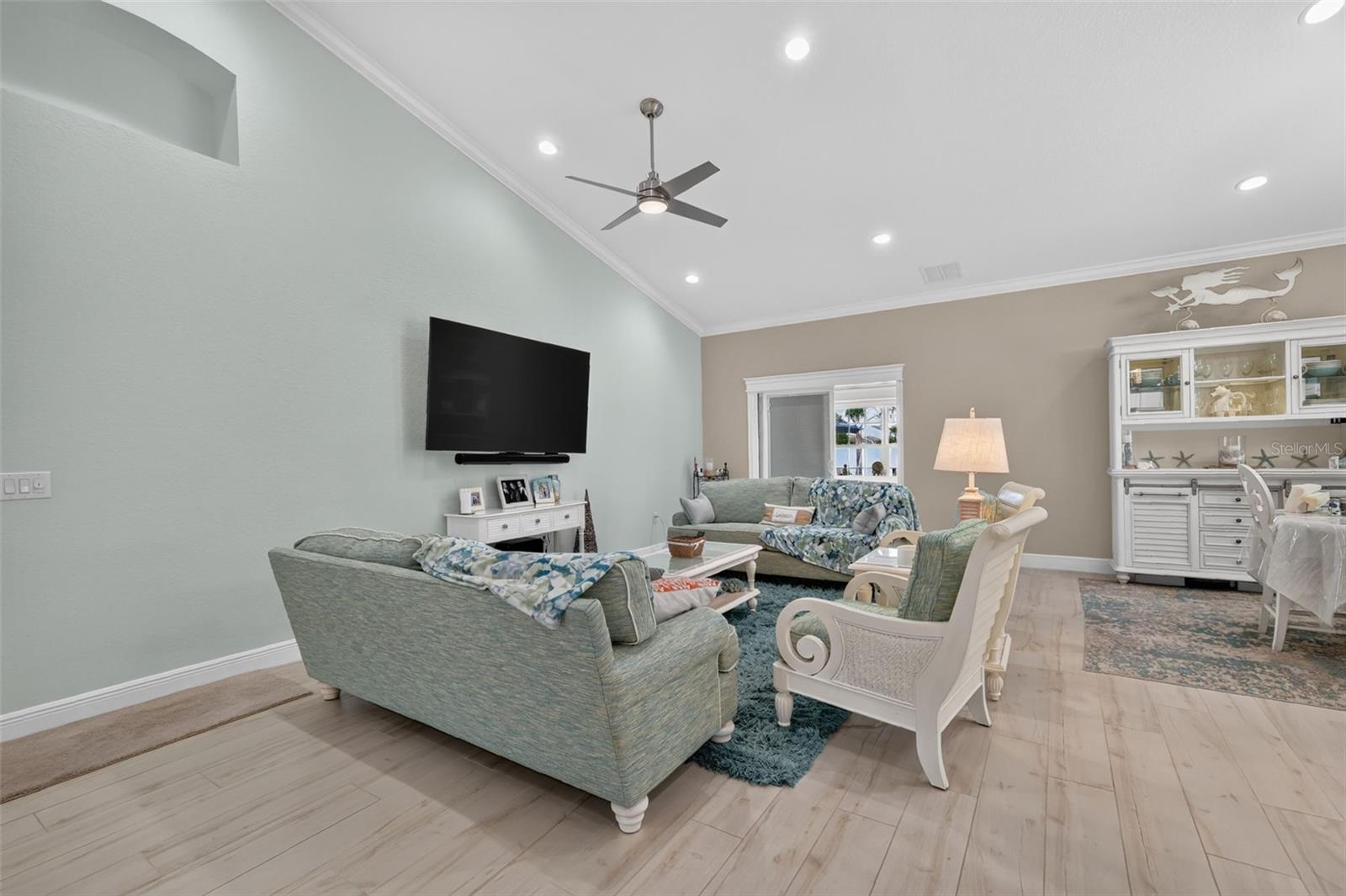 12615 49th, Oxford, FL 34484