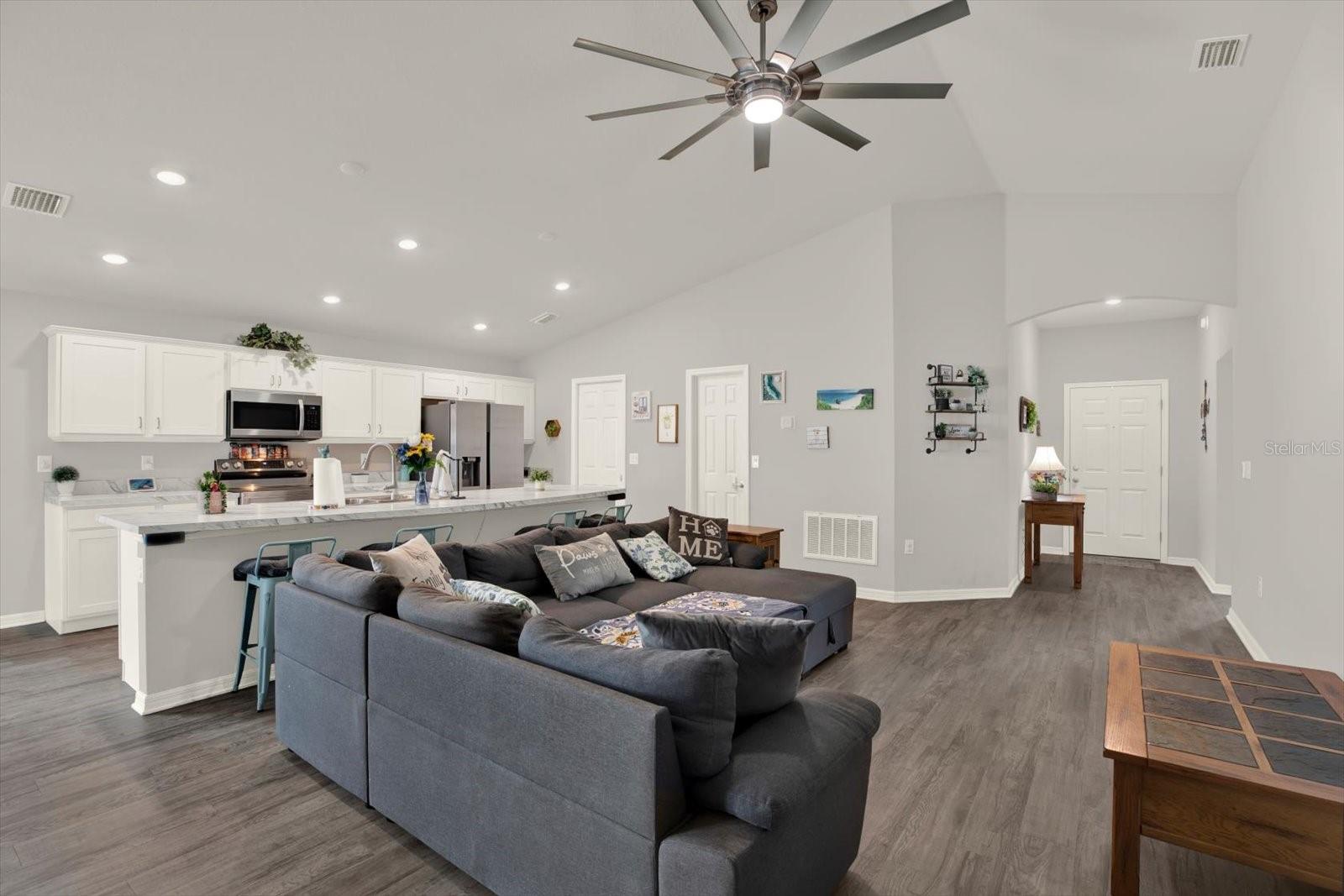 117 Eagle Summit, Ruskin, FL 33570