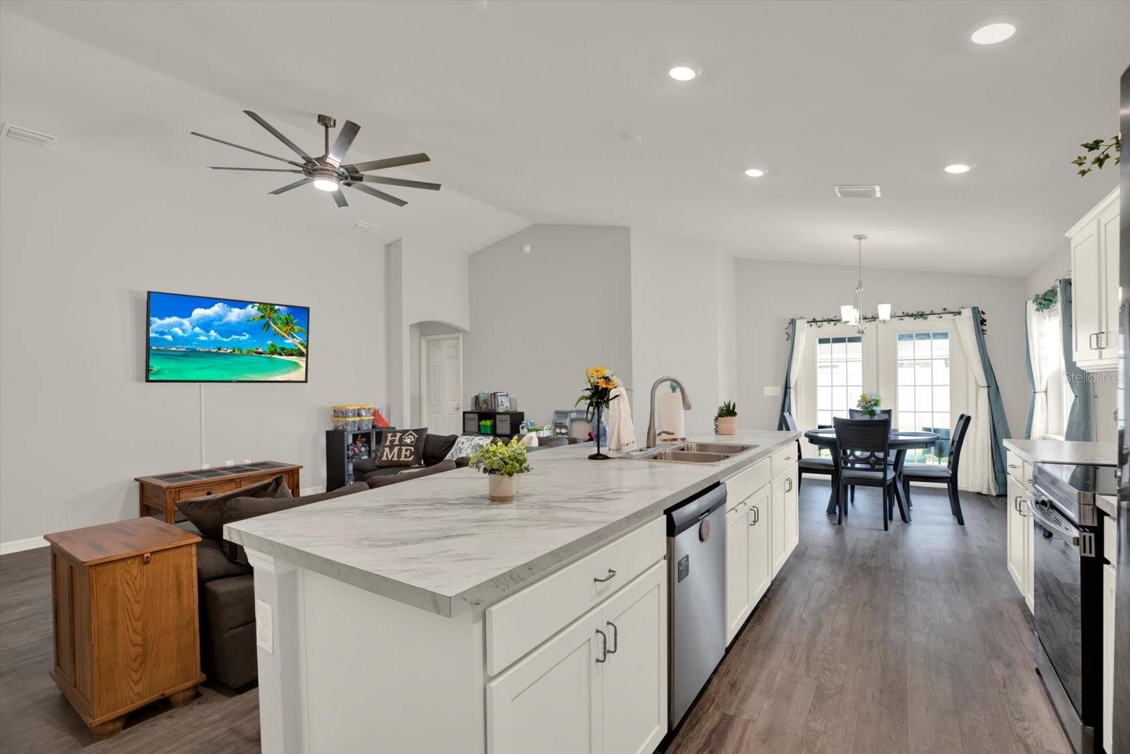 117 Eagle Summit, Ruskin, FL 33570