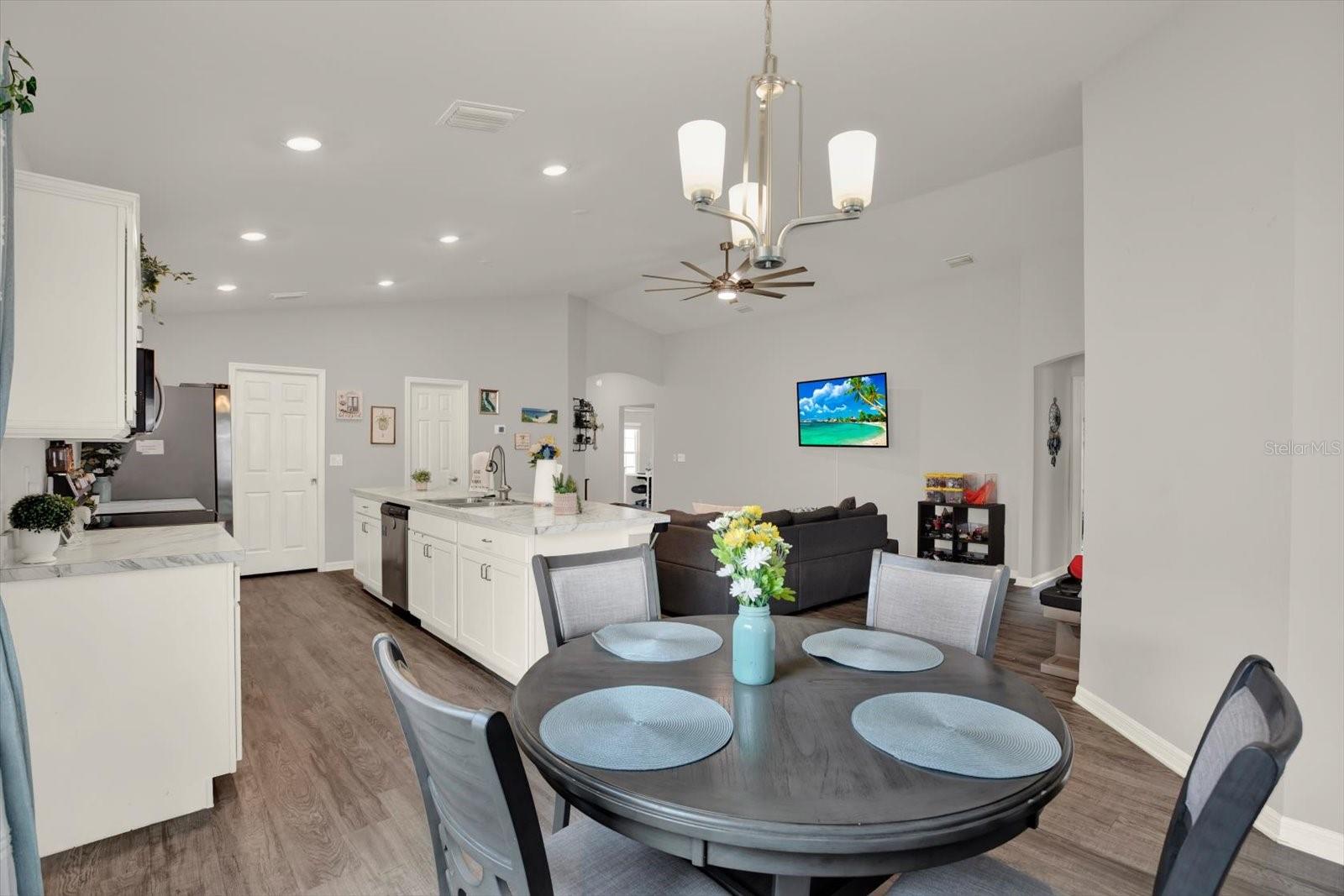 117 Eagle Summit, Ruskin, FL 33570