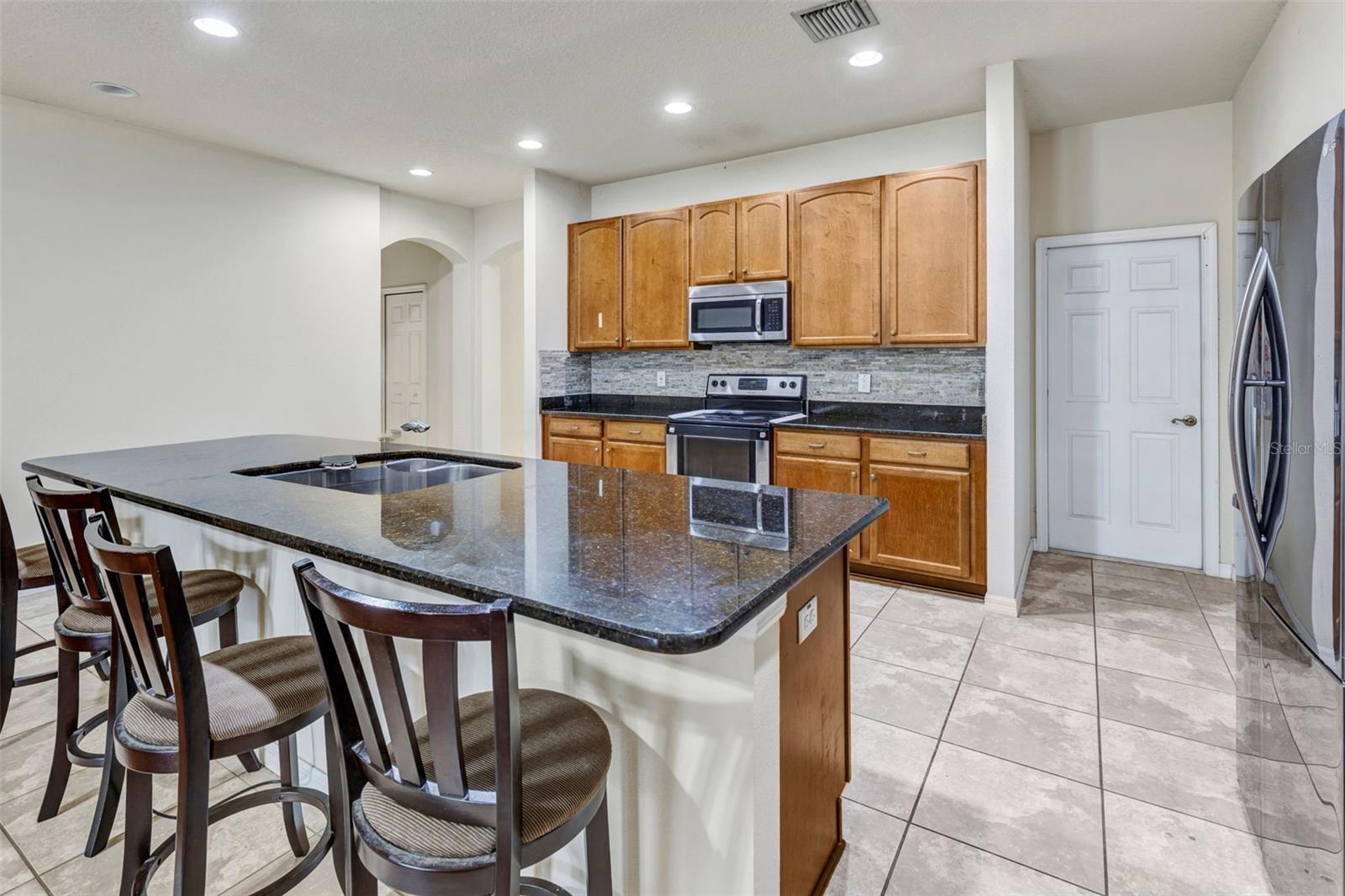 2206 Via Cortona, Plant City, FL 33566