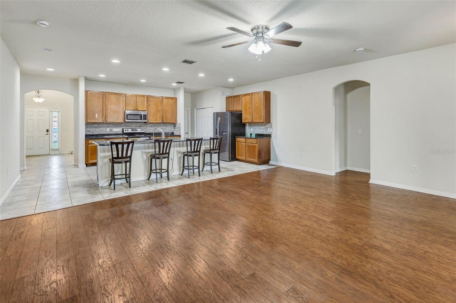 2206 Via Cortona, Plant City, FL 33566