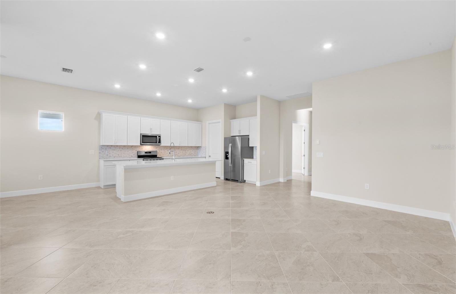 7621 Fulham, Bradenton, FL 34210