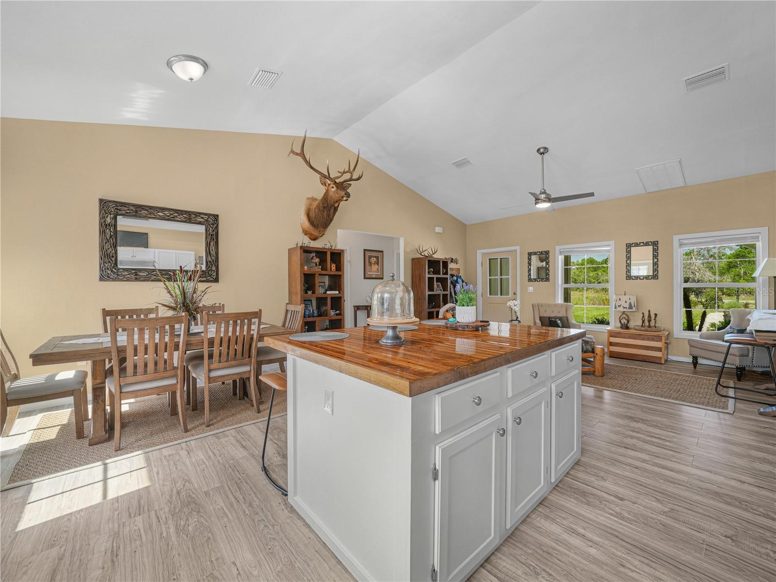 10134 Orange Blossom, Sebring, FL 33875