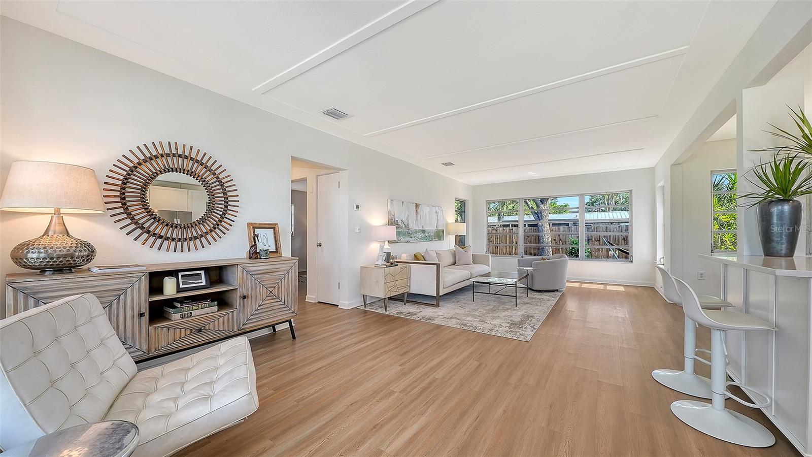 2719 Temple, Sarasota, FL 34239