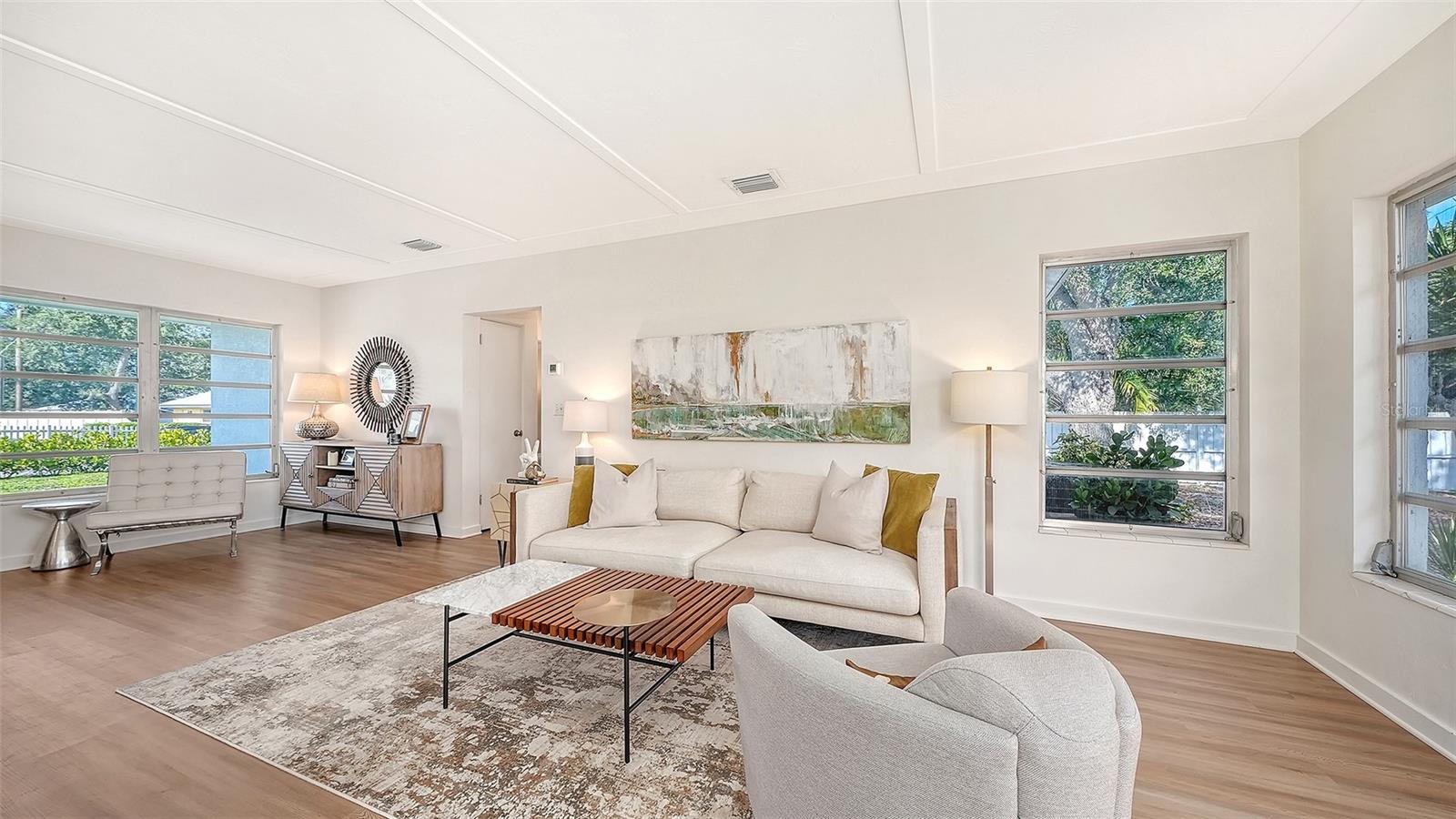 2719 Temple, Sarasota, FL 34239