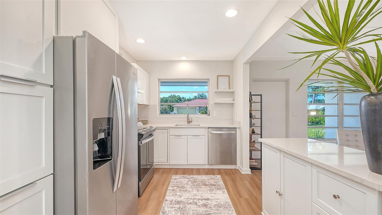2719 Temple, Sarasota, FL 34239