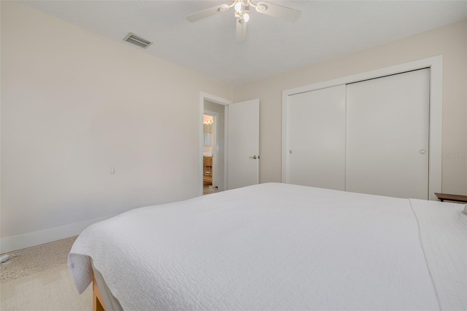 531 75th, St Petersburg, FL 33702