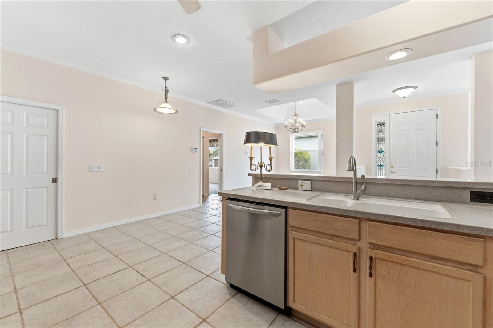 7606 Berna, Land O Lakes, FL 34637