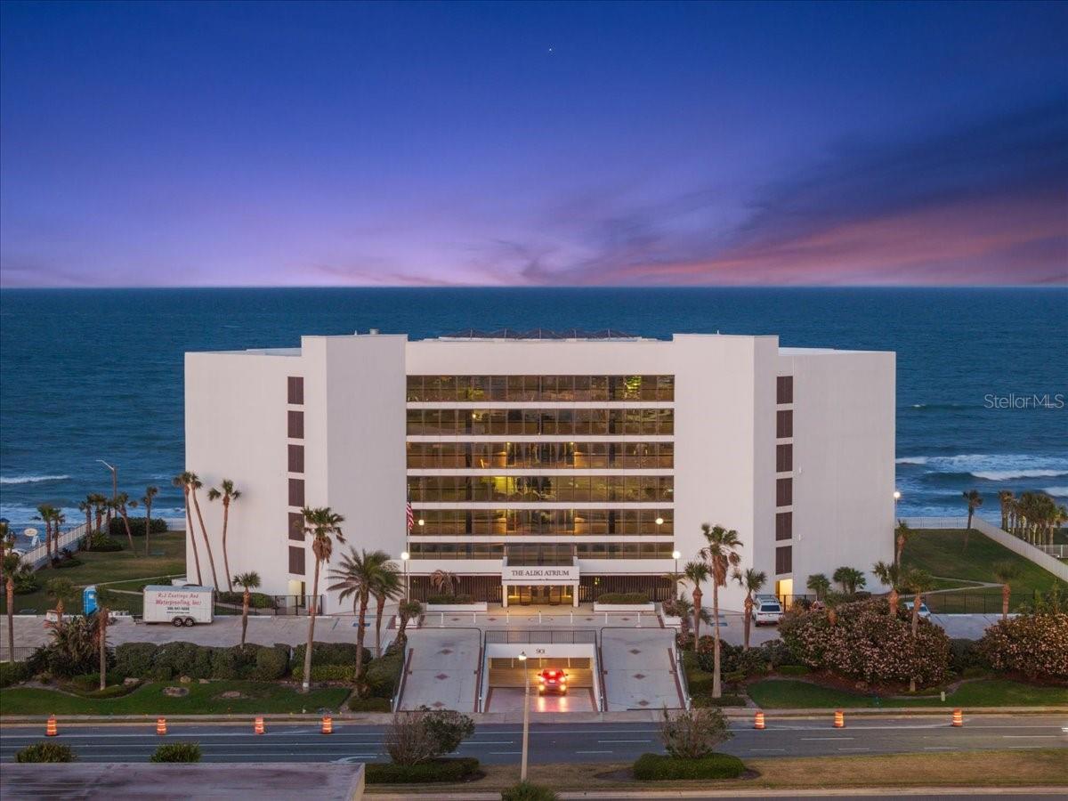 901 Atlantic Unit Ph3, Ormond Beach, FL 32176