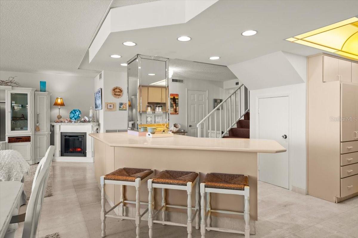 901 Atlantic Unit Ph3, Ormond Beach, FL 32176