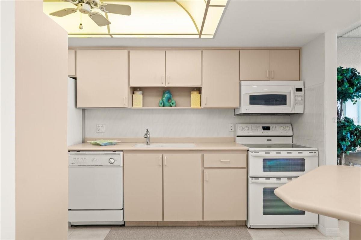 901 Atlantic Unit Ph3, Ormond Beach, FL 32176