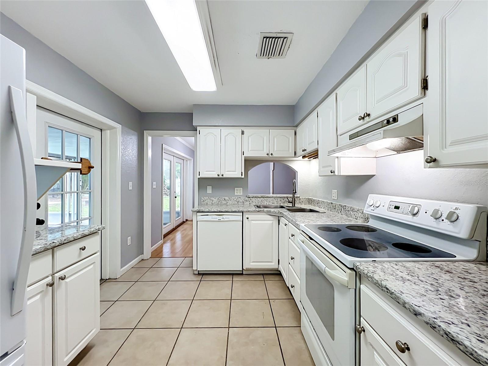 300 Pinecrest, Mount Dora, FL 32757