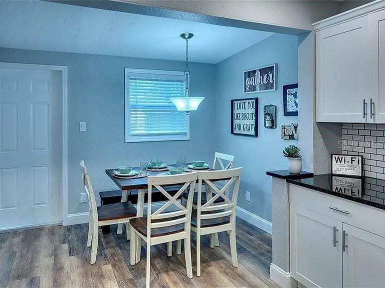 120 Avenida de Baha, Nokomis, FL 34275