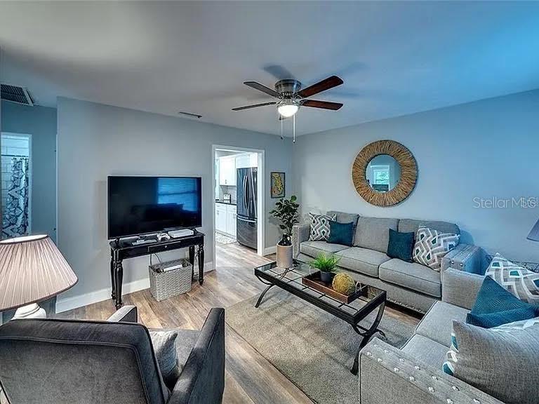 120 Avenida de Baha, Nokomis, FL 34275