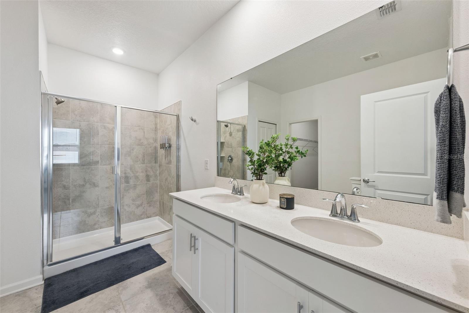 6941 Dilly Lake, Groveland, FL 34736