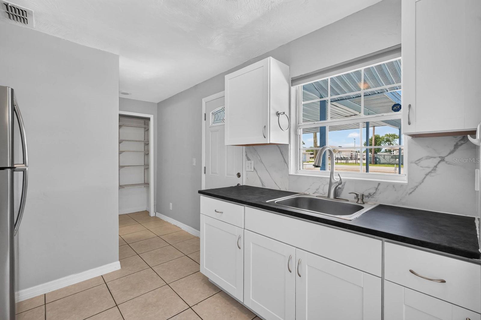 736 Caroline, Daytona Beach, FL 32114