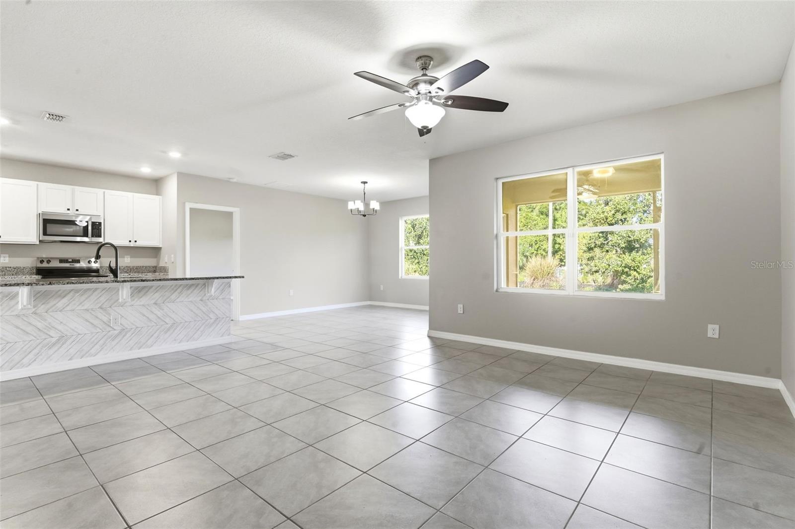895 Lazio, Debary, FL 32713
