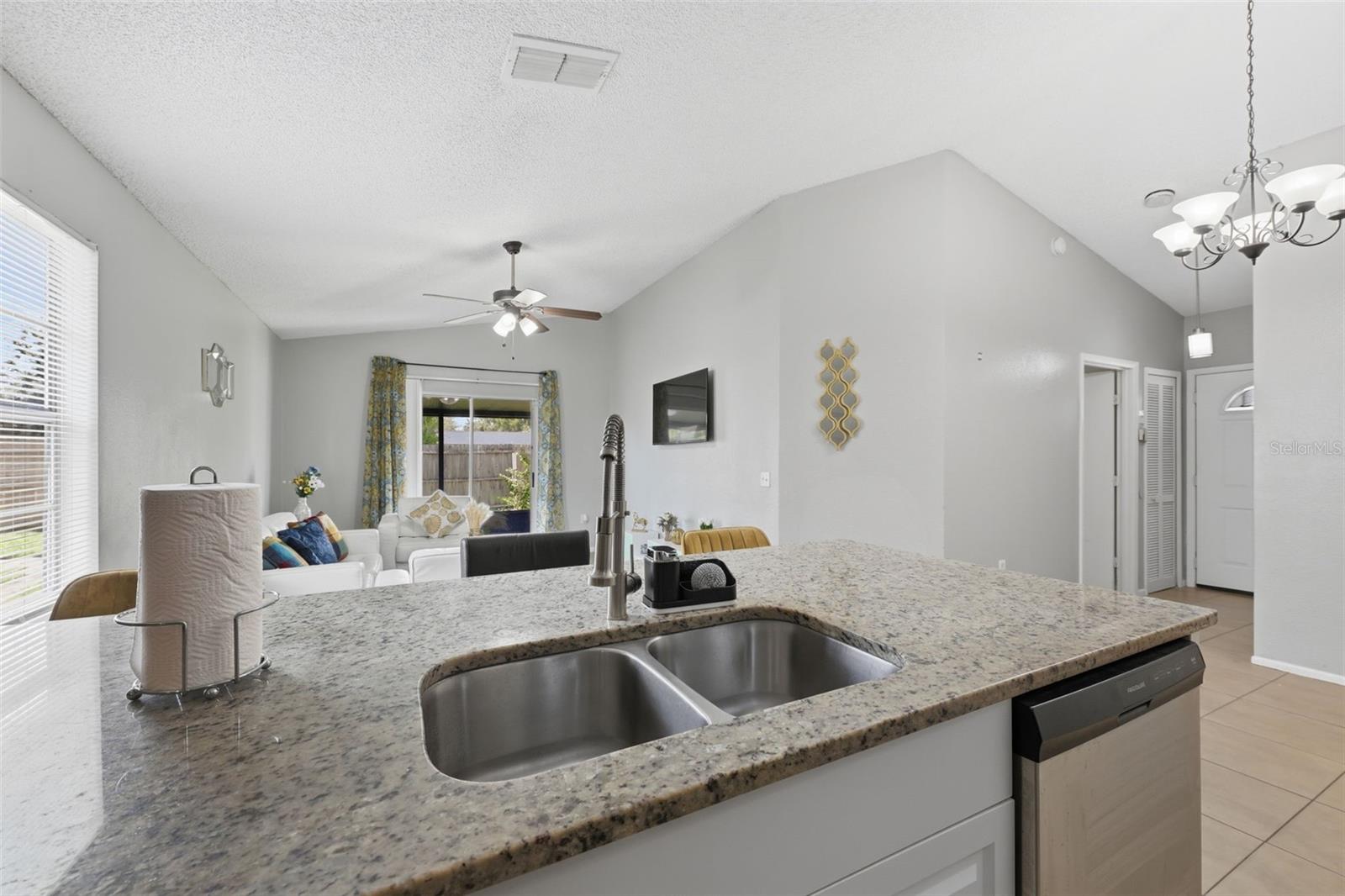 5230 Florida Holly, Orlando, FL 32811