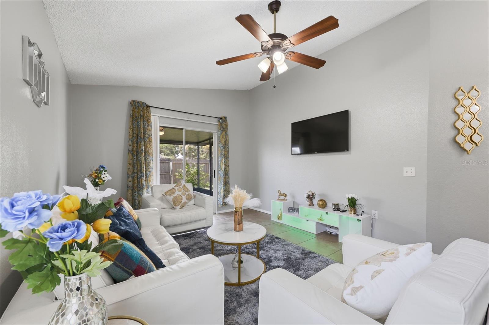 5230 Florida Holly, Orlando, FL 32811