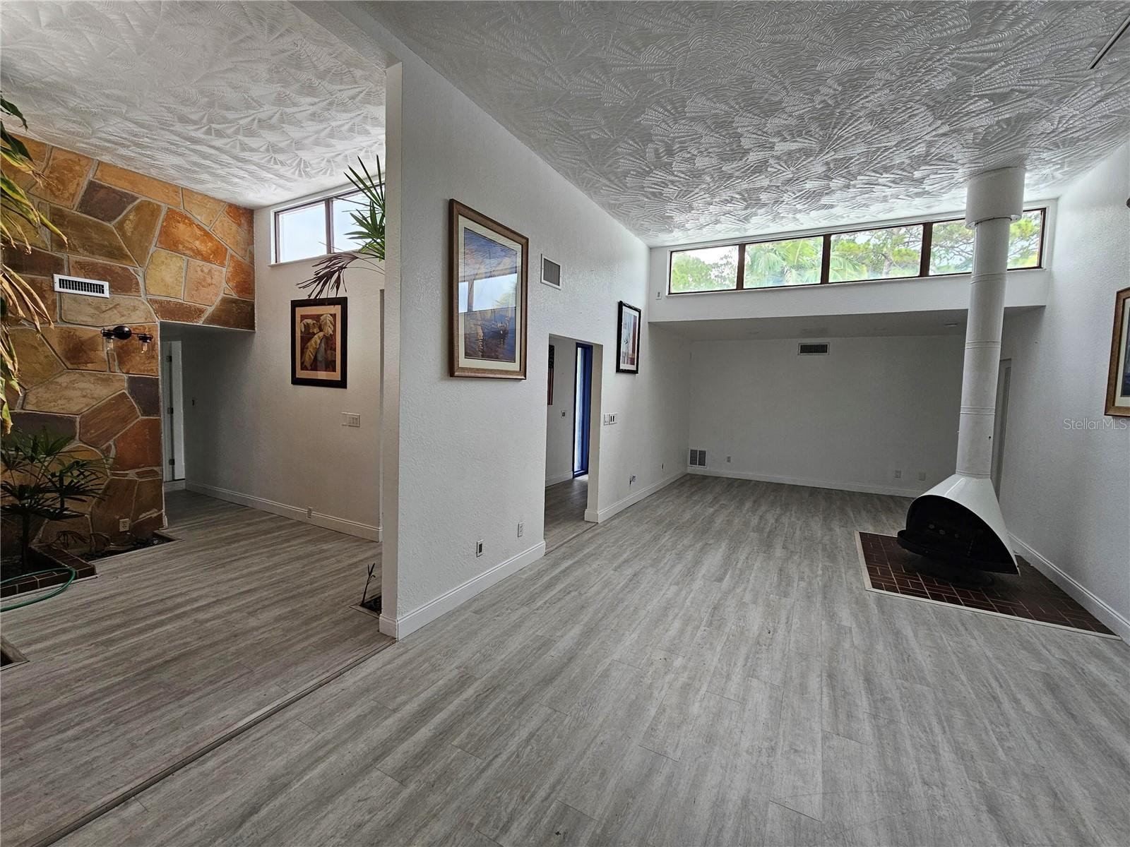 7990 42nd, Pinellas Park, FL 33781