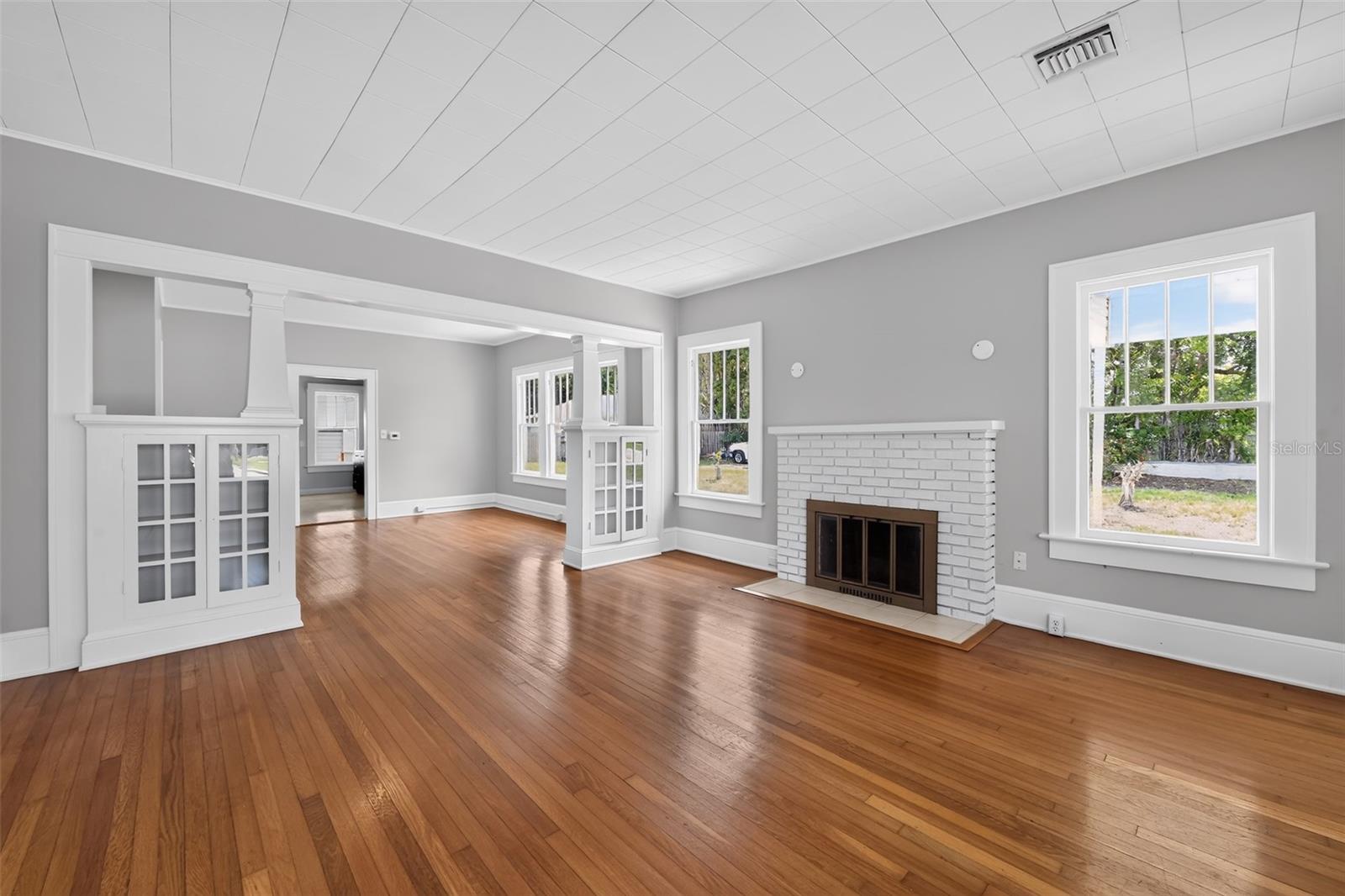 2233 11th, Bradenton, FL 34205