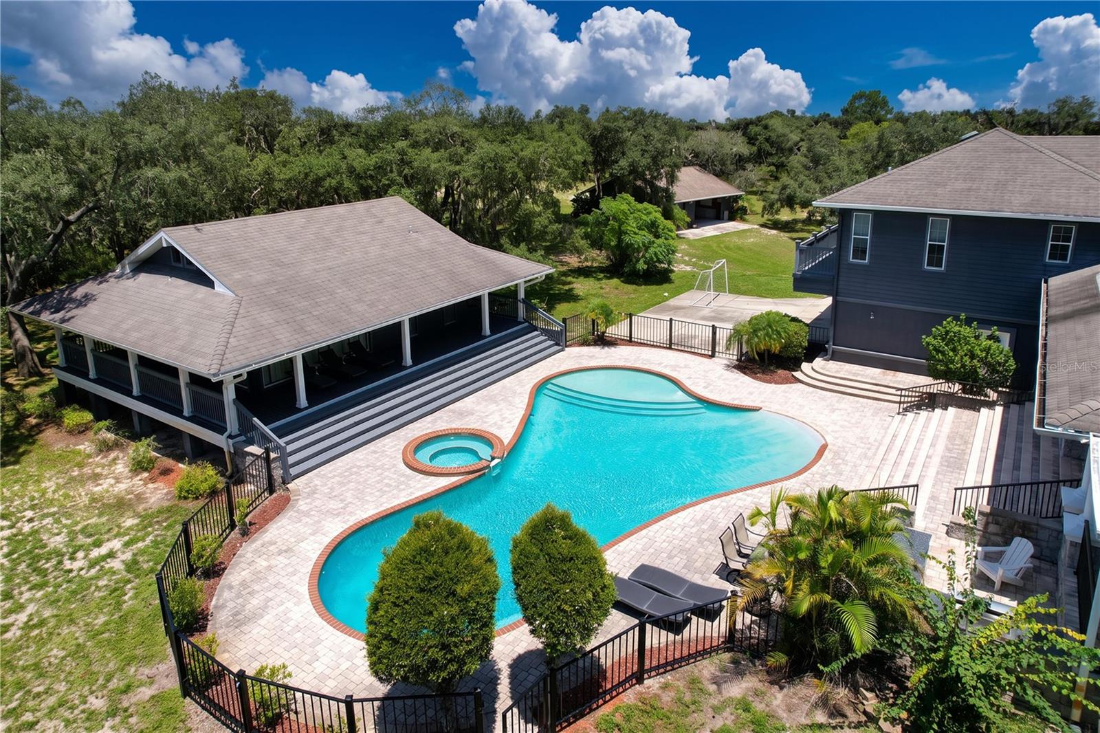 2918 Magnolia, Tarpon Springs, FL 34688